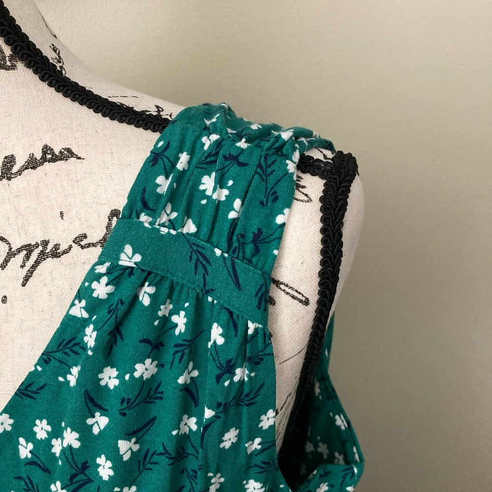 NWT Cynthia Rowley green floral sleeveless V-neck mini dress, size medium - Picture 5 of 11